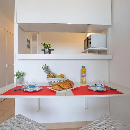 Apartament Les Trois Mats-4 By Interhome