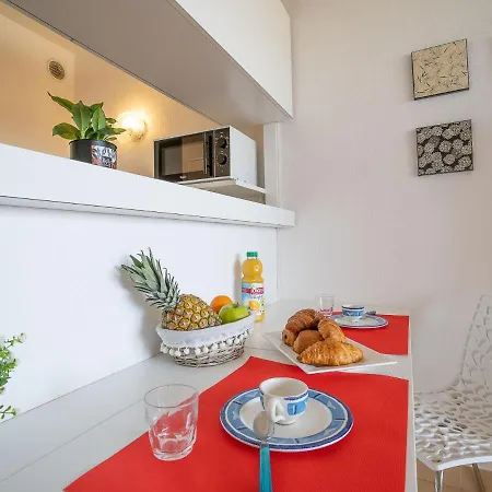 Les Trois Mats-4 By Interhome