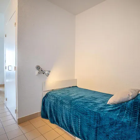 Les Trois Mats-4 By Interhome