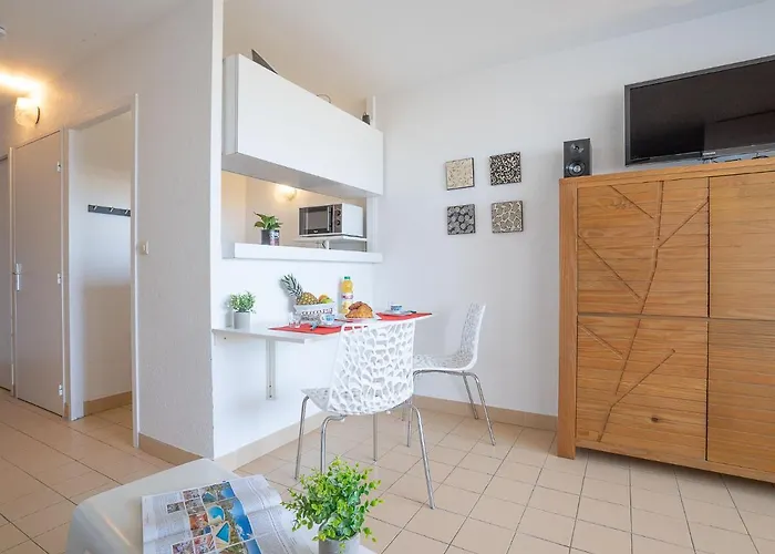 Les Trois Mats-4 By Interhome アパート カネ